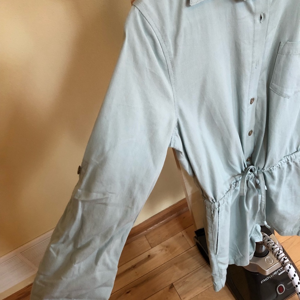 Cabi utility style romper. Never been worn. - Picture 4 of 4